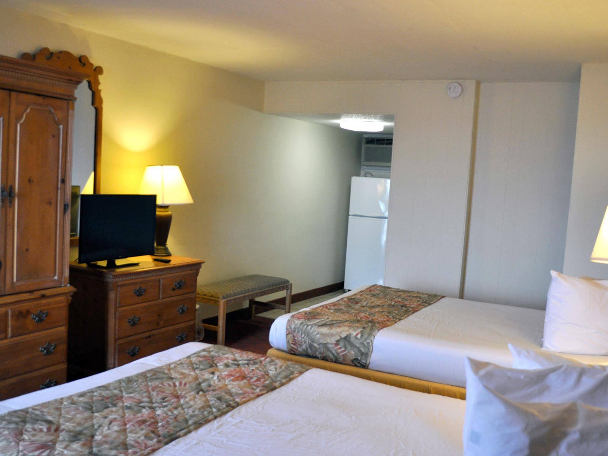 Castaway Beach Inn & Swim Up Bar North Myrtle Beach Esterno foto